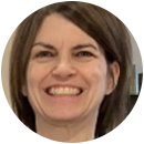 Danna Pentes headshot